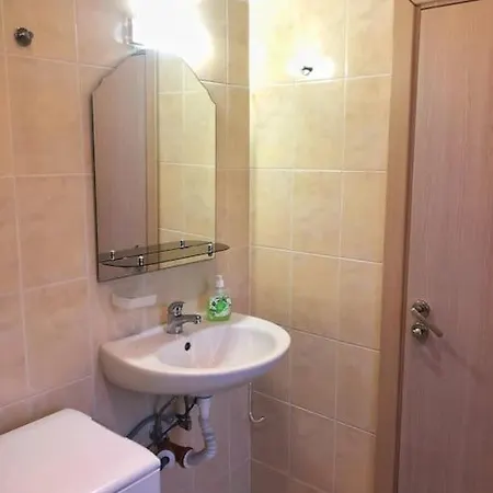 Апартамент Charming 2-room