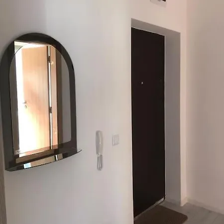 Charming 2-room Апартамент *